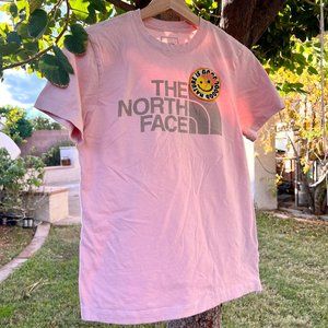 ***DISCOUNT SHIPPING*** THE NORTH FACE WOMEN SHORT SLEEVE T-SHIRT